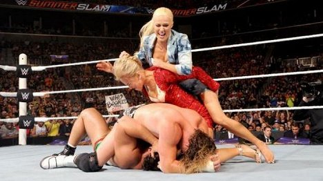 Danielle Moinet, C.J. Perry - WWE SummerSlam - Filmfotos