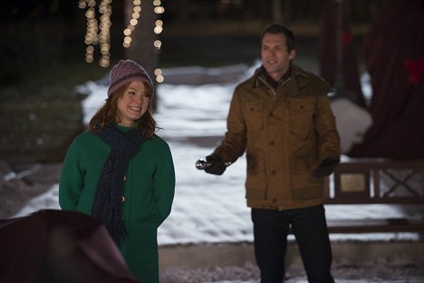 Alicia Witt, Mark Wiebe - A Very Merry Mix-Up - Van film