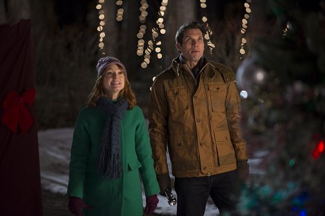 Alicia Witt, Mark Wiebe - A Very Merry Mix-Up - De la película