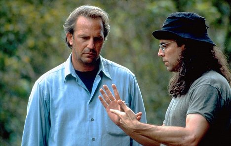 Kevin Costner, Tom Shadyac - Dragonfly - Tournage