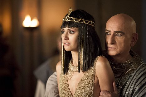 Sibylla Deen, Ben Kingsley - Tut - Der größte Pharao aller Zeiten - Filmfotos