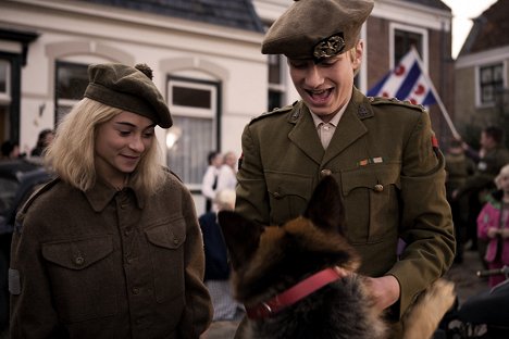 Vivian van Huiden, Tom van Kalmthout - Snuf de hond en de jacht op vliegende Volckert - De la película