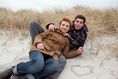 Greta Galisch de Palma, Florian Thunemann - Wege zum Glück - Spuren im Sand - Promo