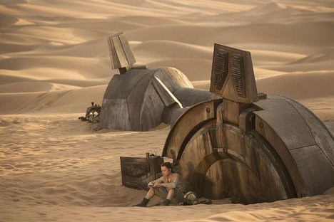 Daisy Ridley - Star Wars: Az ébredő Erő - Filmfotók