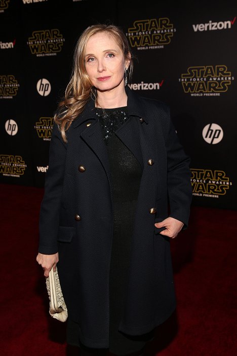 Julie Delpy - Star Wars: The Force Awakens - Tapahtumista