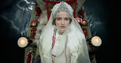 Maria Poezhaeva - On - drakon - Kuvat elokuvasta