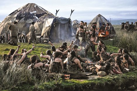 Jason Momoa - Game of Thrones - The Kingsroad - Photos