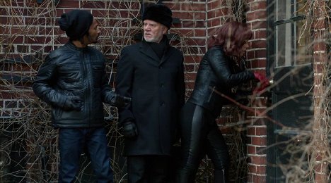 Eddie Steeples, Malcolm McDowell, Debi Mazar - Allein zu Haus: Der Weihnachts-Coup - Filmfotos