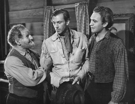Fred Stone, Gary Cooper, Forrest Tucker - The Westerner - Photos