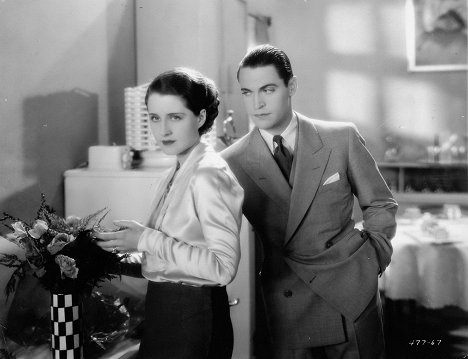 Norma Shearer, Chester Morris - The Divorcee - Photos