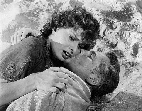 Sophia Loren, Rossano Brazzi - Die Stadt der Verlorenen - Filmfotos