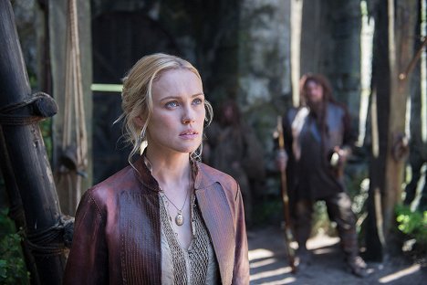 Hannah New - Black Sails - XII. - Do filme