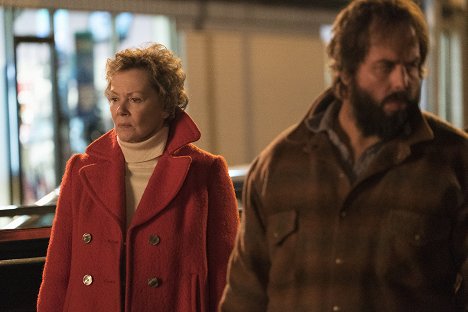 Jean Smart, Angus Sampson - Fargo - The Castle - Filmfotók