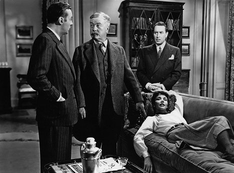 Charles Boyer, Billy Bevan, Jennifer Jones, Reginald Gardiner - Cluny Brown auf Freiersfüßen - Filmfotos