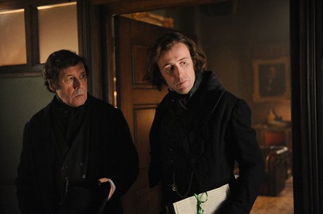 Stephen Rea, John Heffernan - Dickensian - Episode 4 - Z filmu