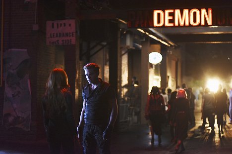 Dominic Sherwood - Shadowhunters: The Mortal Instruments - The Mortal Cup - Photos