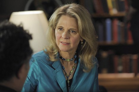 Lindsay Wagner - Warehouse 13 - For the Team - Photos