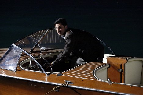 Dominic Cooper - Agent Carter - Now Is Not the End - Filmfotos