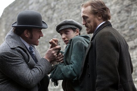 Matthew Macfadyen, Jerome Flynn - Ripper Street - In My Protection - Photos