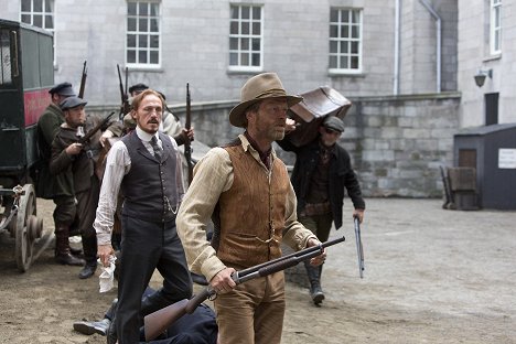 Jerome Flynn, Iain Glen - Ripper Street - The Weight of One Man's Heart - De la película