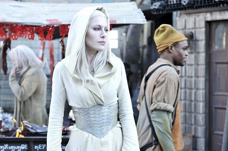 Jaime Murray - Defiance - Pilot - Do filme