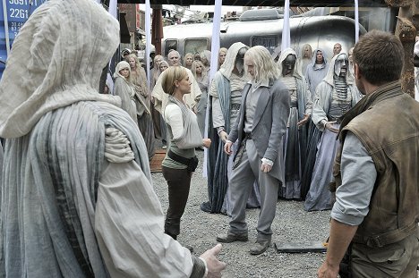 Julie Benz, Tony Curran - Defiance - Down in the Ground Where the Dead Men Go - Photos