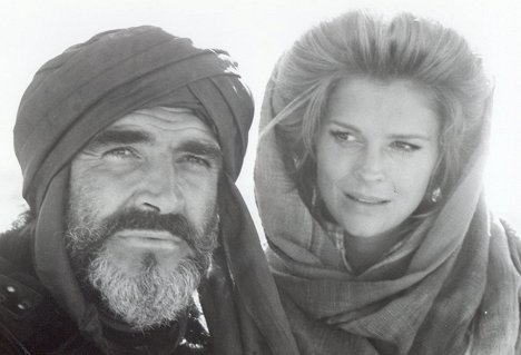 Sean Connery, Candice Bergen - Vítr a lev - Z filmu
