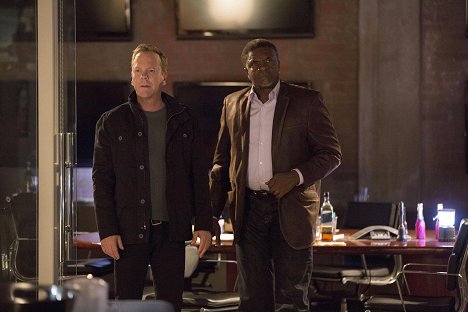 Kiefer Sutherland, Keith David - Touch - Ghosts - Photos