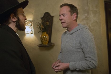 Kiefer Sutherland - Touch - Leviathan - Photos