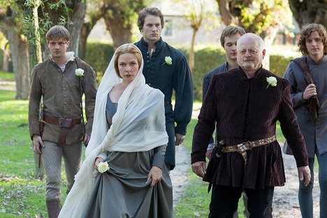 Rebecca Ferguson, Ben Lamb, Simon Ginty, Robert Pugh - The White Queen - Verliebt in einen König - Filmfotos