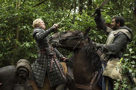 Gwendoline Christie - Game of Thrones - The House of Black and White - Photos