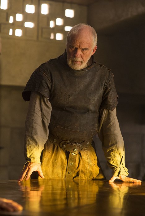 Ian McElhinney - Game of Thrones - The House of Black and White - Van film