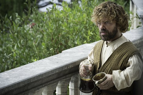 Peter Dinklage - Game of Thrones - The Wars to Come - Photos