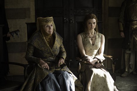 Diana Rigg, Natalie Dormer - Game of Thrones - Insoumis, invaincus, intacts - Film