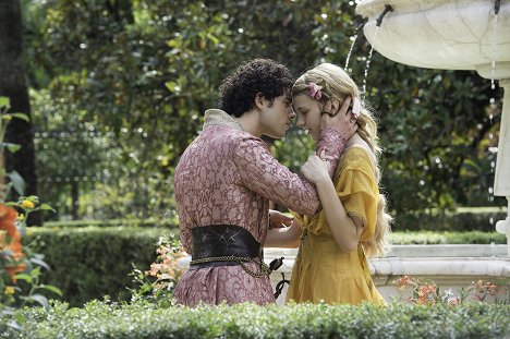Toby Sebastian, Nell Tiger Free - Game of Thrones - Unbowed, Unbent, Unbroken - Photos