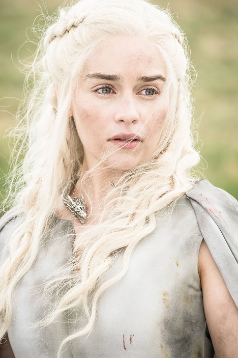 Emilia Clarke - Game of Thrones - A Misericórdia da Mãe - Do filme