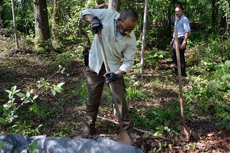 Lennie James, Andrew Lincoln - The Walking Dead - First Time Again - Photos