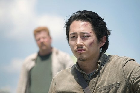 Steven Yeun - The Walking Dead - Herdentrieb - Filmfotos