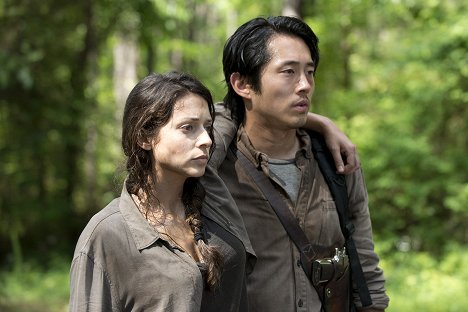 Beth Keener, Steven Yeun - The Walking Dead - Köszönöm - Filmfotók