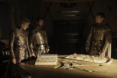 Jack Gleeson, Ian Beattie, Nikolaj Coster-Waldau - Game Of Thrones - Zwei Schwerter - Filmfotos