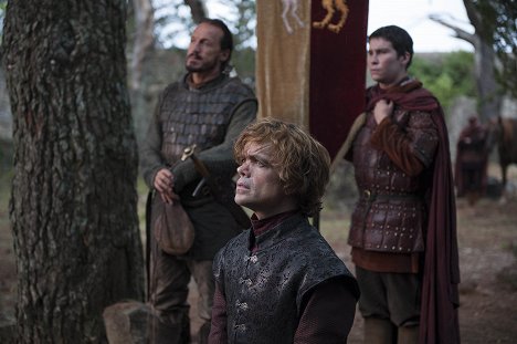 Jerome Flynn, Peter Dinklage, Daniel Portman - Game of Thrones - Two Swords - Van film