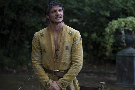 Pedro Pascal - Game of Thrones - First of His Name - Photos