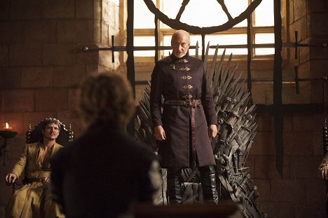 Pedro Pascal, Charles Dance - Game of Thrones - The Laws of Gods and Men - Photos