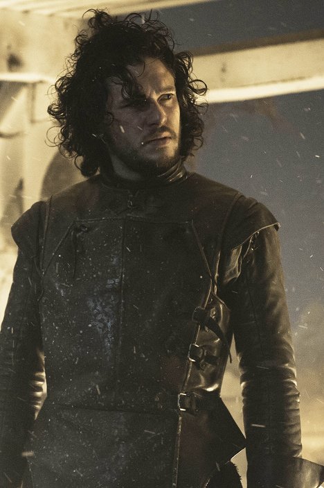 Kit Harington - Game of Thrones - The Watchers on the Wall - Photos