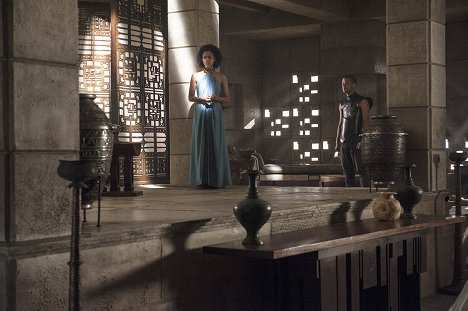 Nathalie Emmanuel, Jacob Anderson - Game of Thrones - The Children - Photos