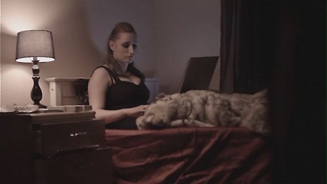 Lauren Socha - Misfits: Zmetci - Epizoda 6 - Z filmu