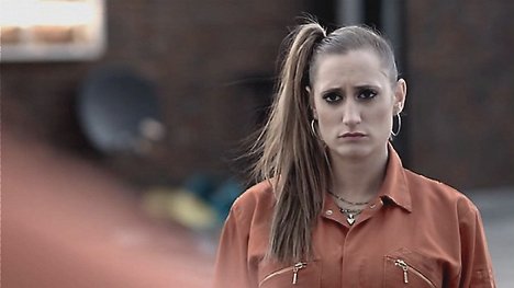 Lauren Socha - Misfits - Episode 3 - De la película
