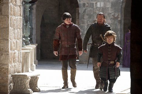 Daniel Portman, Jerome Flynn, Peter Dinklage - Game of Thrones - Valar Dohaeris - Van film