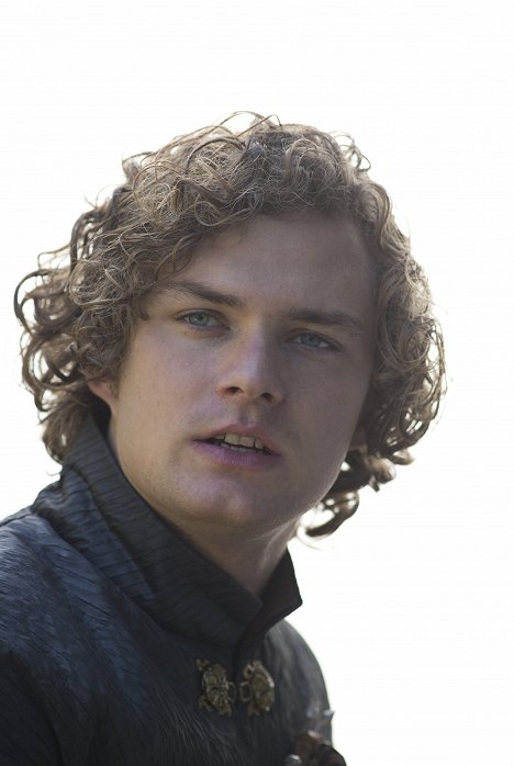 Finn Jones - Trónok harca - A mászás - Filmfotók