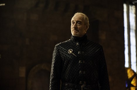 Charles Dance - Game of Thrones - The Bear and the Maiden Fair - Photos